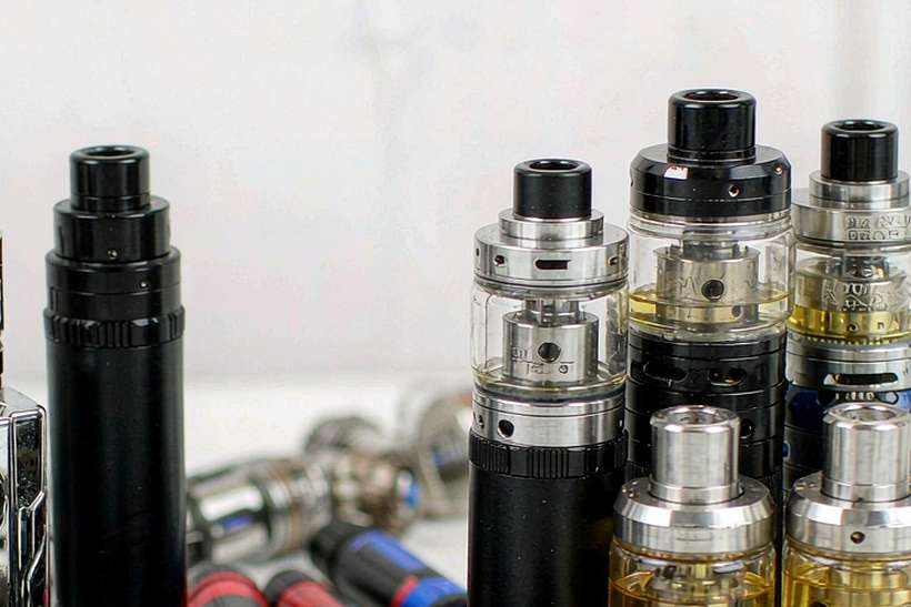 Launch Plan for Kafficarat devices — age-verified