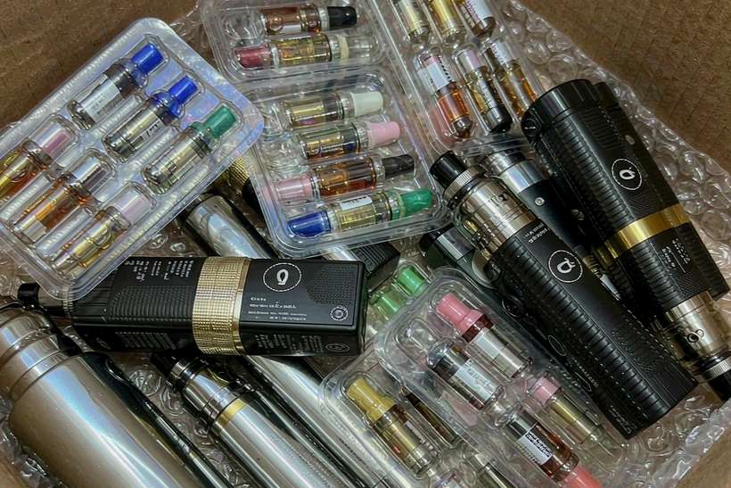 Restocking Kafficarat e-liquid — container load