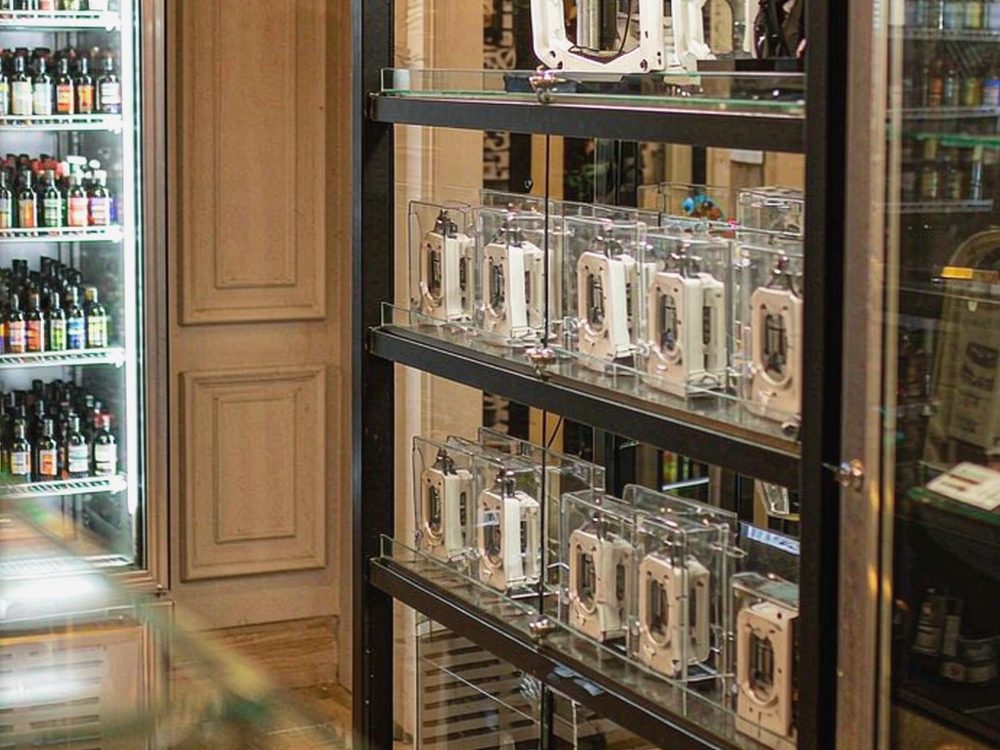 Shipping Guide for Kafficarat e-liquid — 2026