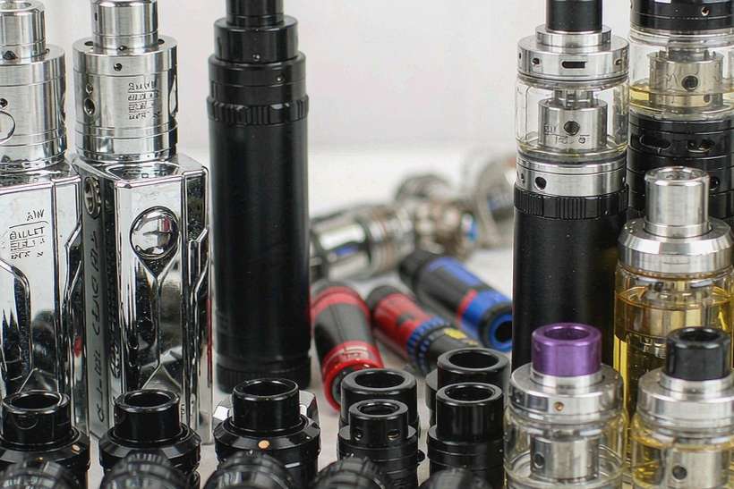 Sourcing Report on Kafficarat e-liquid — sea freight